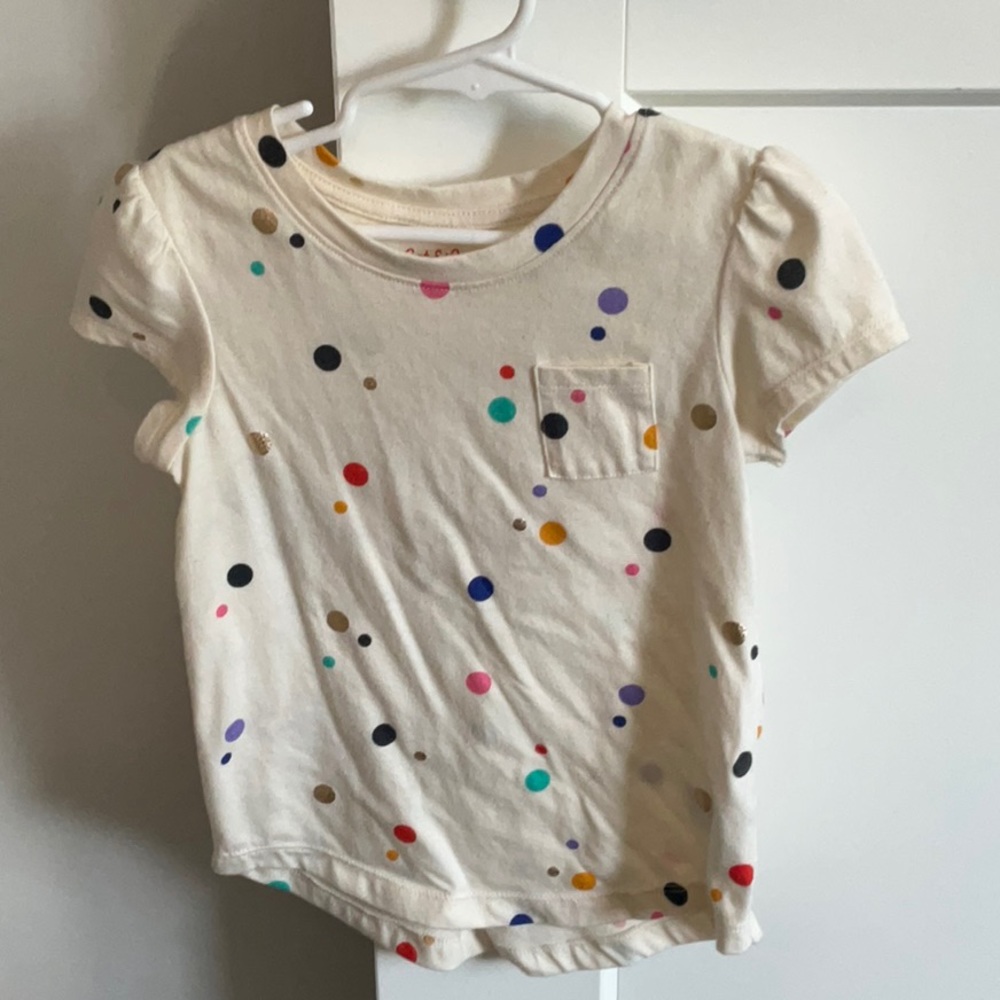 EUC Cat & Jack tshirt